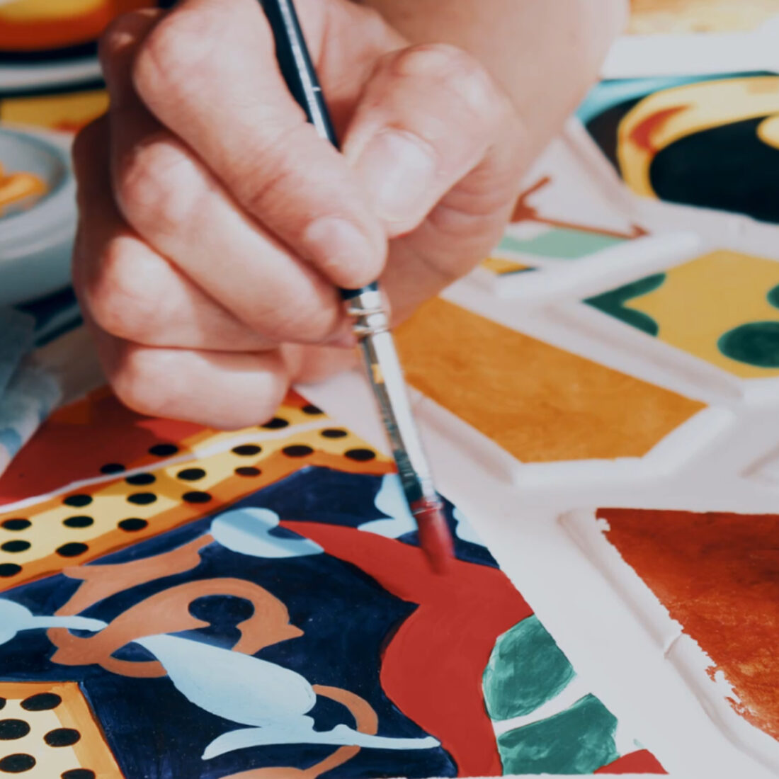 hand painting furniture
